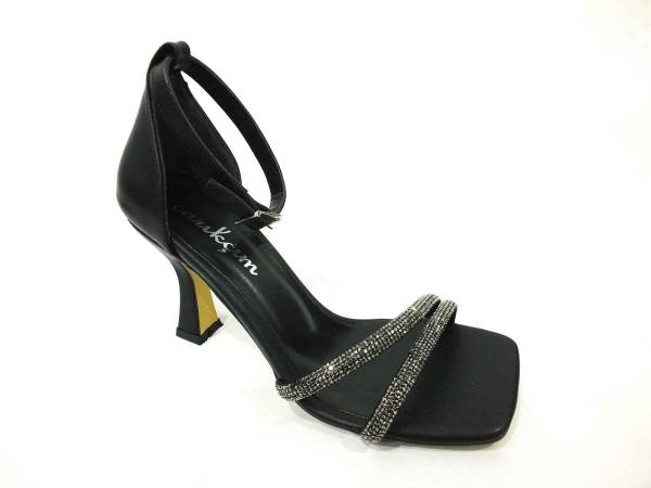 Çarıkçım Taşlı Topuklu Kadın Ayakkabı Siyah 114 521